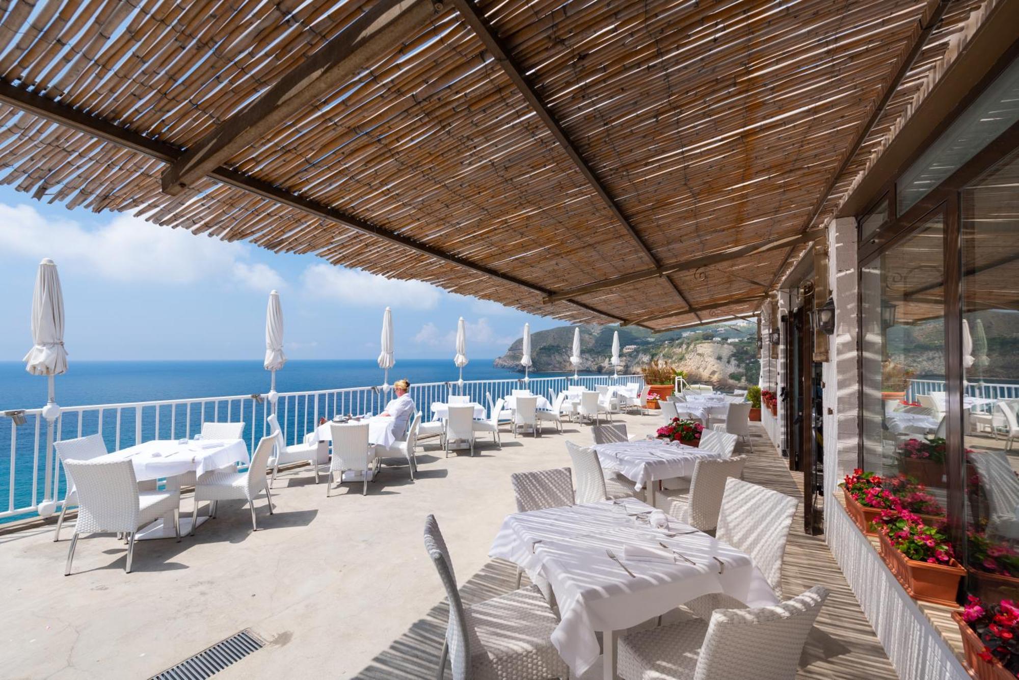 Hotel Villa Sirena Sant'Angelo  Exterior foto