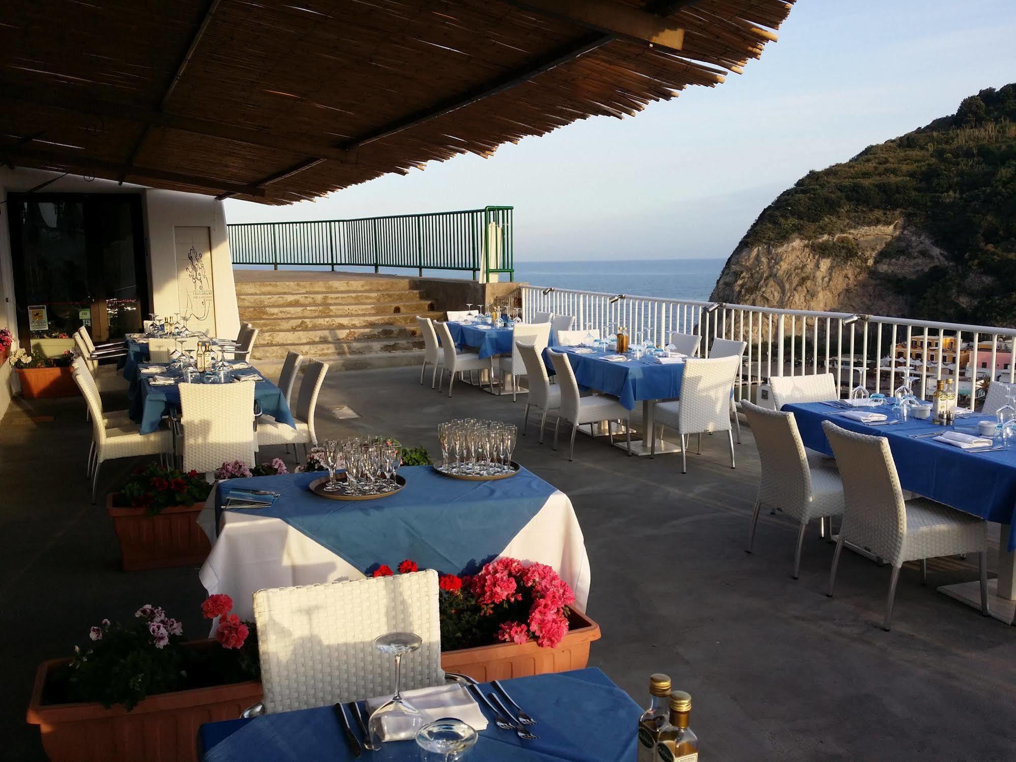 Hotel Villa Sirena Sant'Angelo  Exterior foto